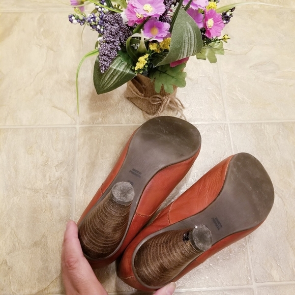 Chocolate Negro Shoes - Picture 6 of 6